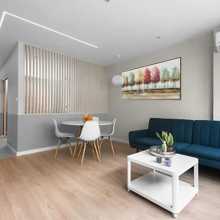 New Yorker, Nilie Hospitality Mgmt Lägenhet